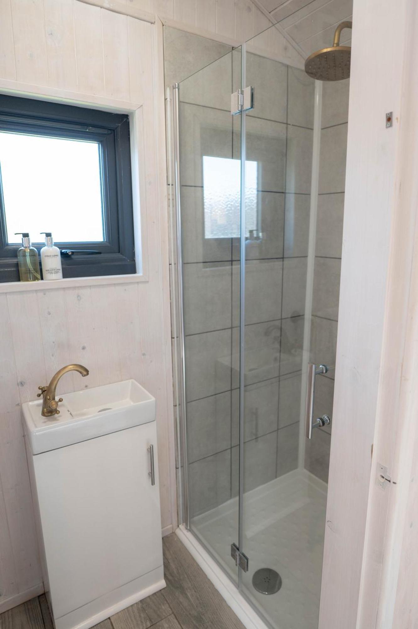 Barnacre Green Cottage - Eco-Friendly Cosy Cottage Moreton  Ngoại thất bức ảnh